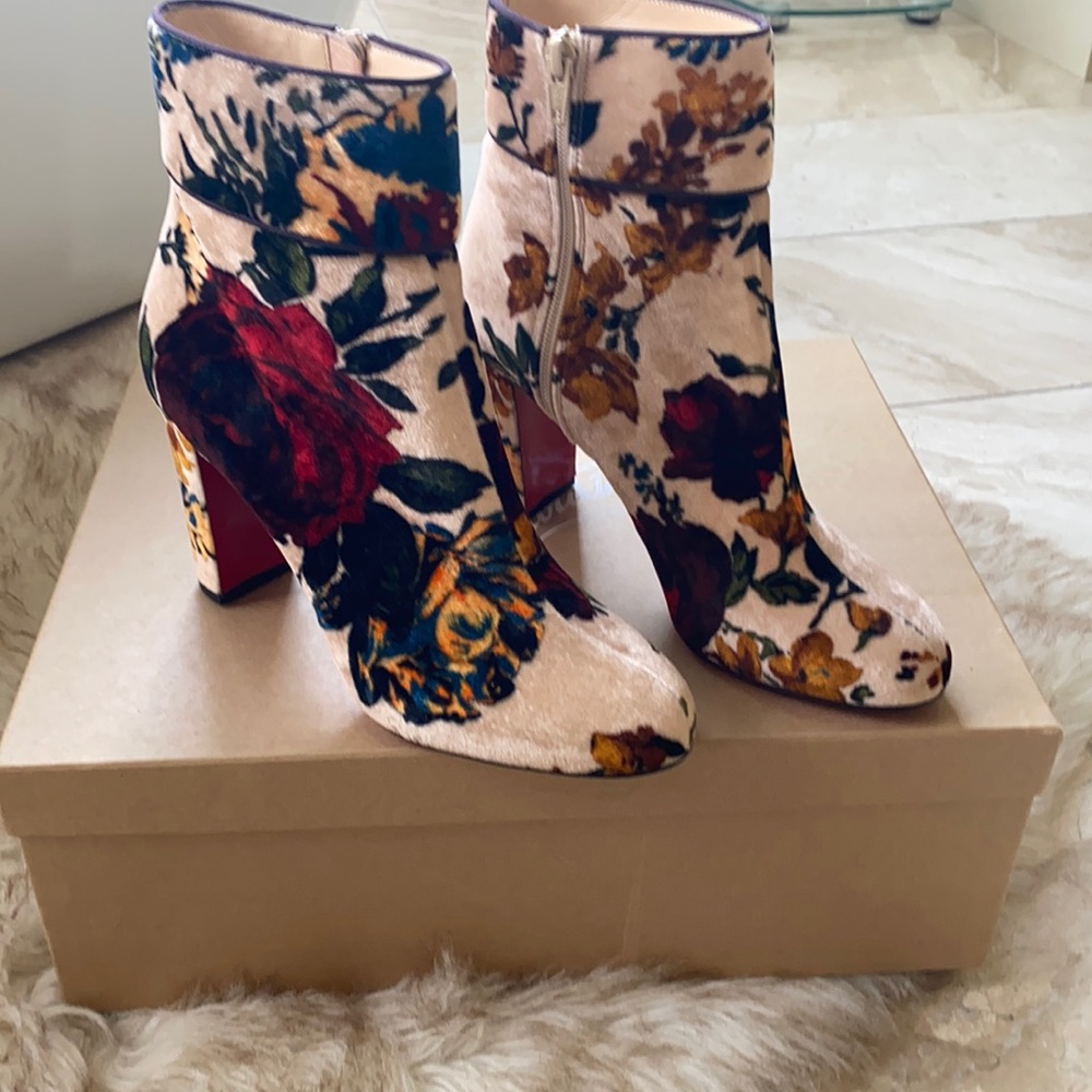 Beautiful velvet Louboutin boots